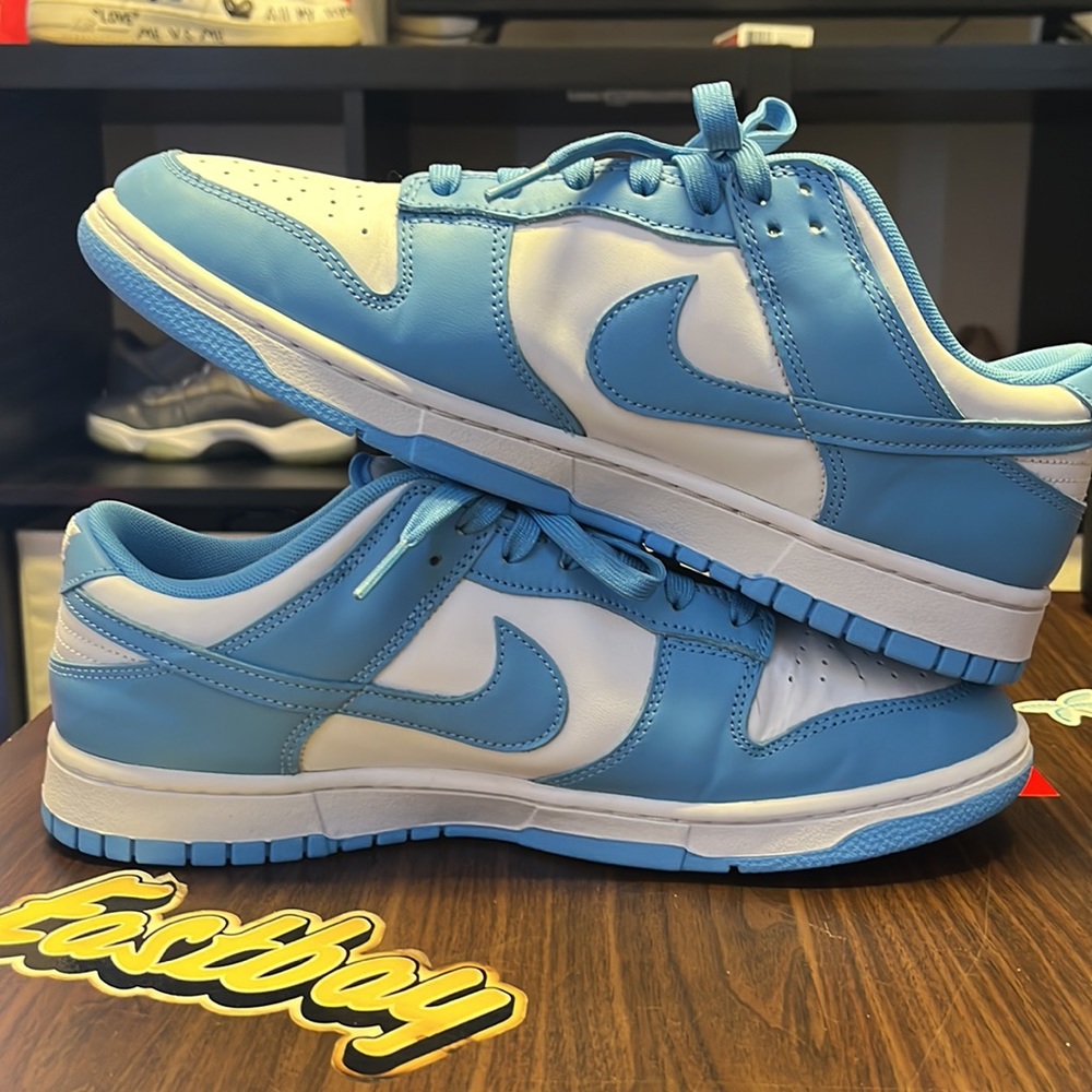 Nike Dunk “University Blue”